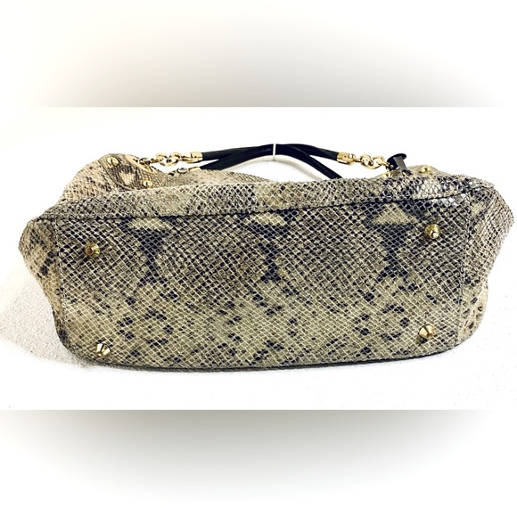 Cynthia Rowley Genuine Leather Snake Print Shoulder Bag, Gold Hardware - Picture 4 of 13